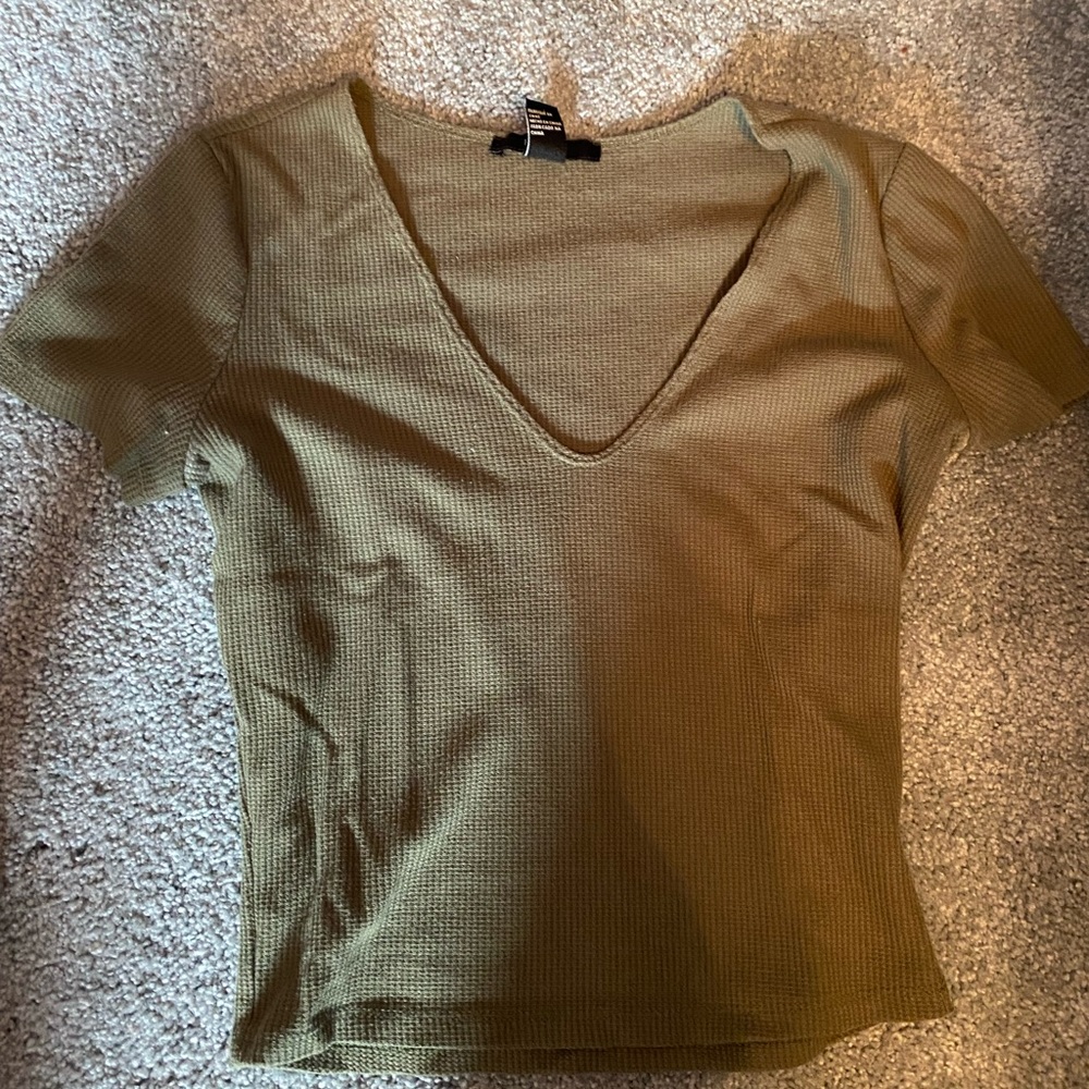V Neck Crop Top